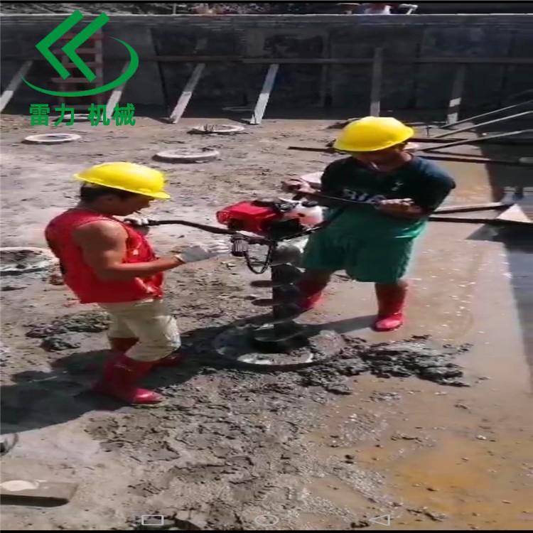 汽油管樁芯掏土機.jpg 汽油管樁芯掏土機.jpg