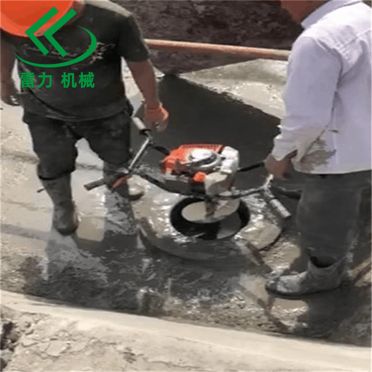 大螺旋鉆孔自動(dòng)打樁機(jī)